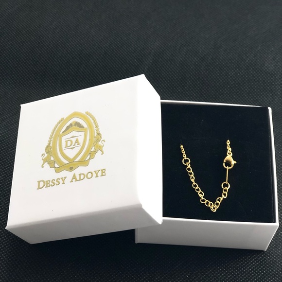 14K Gold Plated Name Necklace - Eliana - Picture 4 of 4